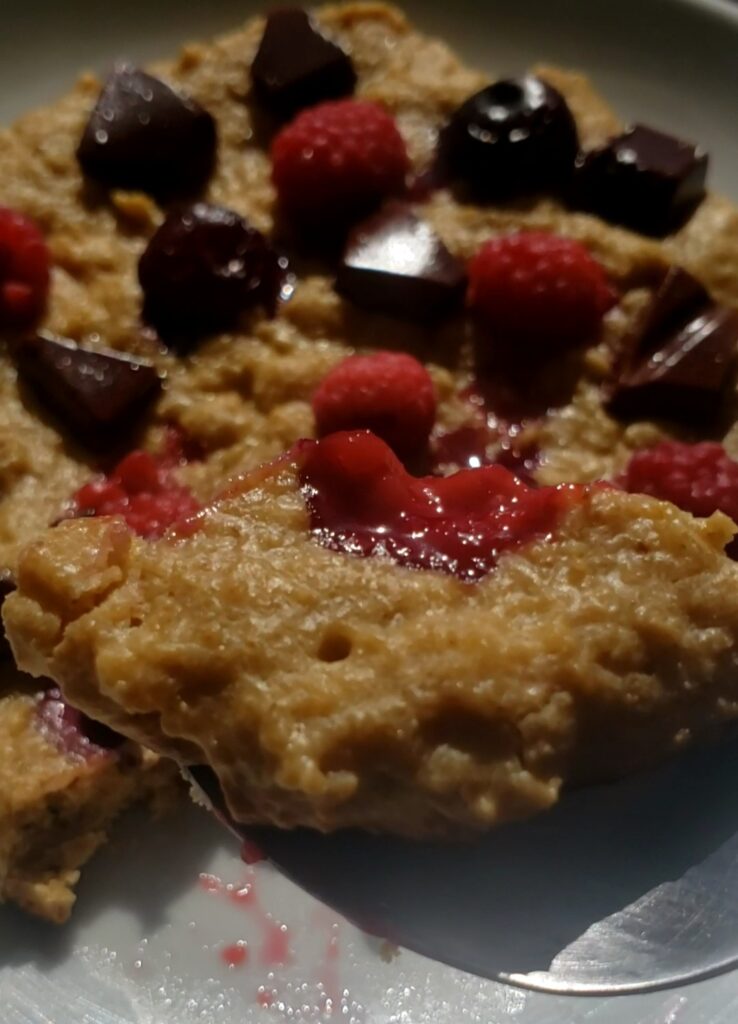 galleta de avena con arándanos y frambuesas 