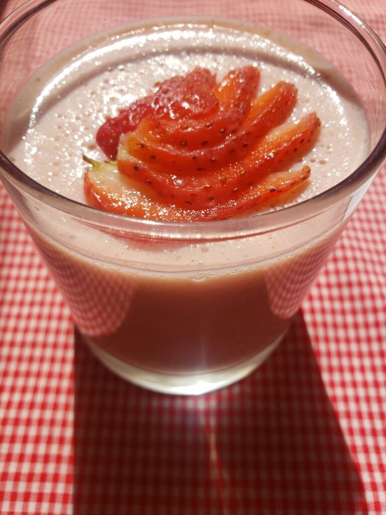 Como hacer mousse de fresa saludable