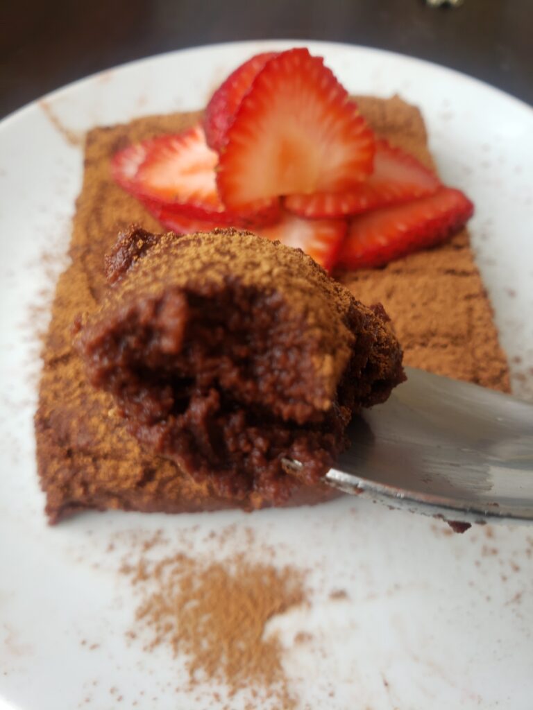 pastel de chocolate con solo dos ingredientes dkarolina.com